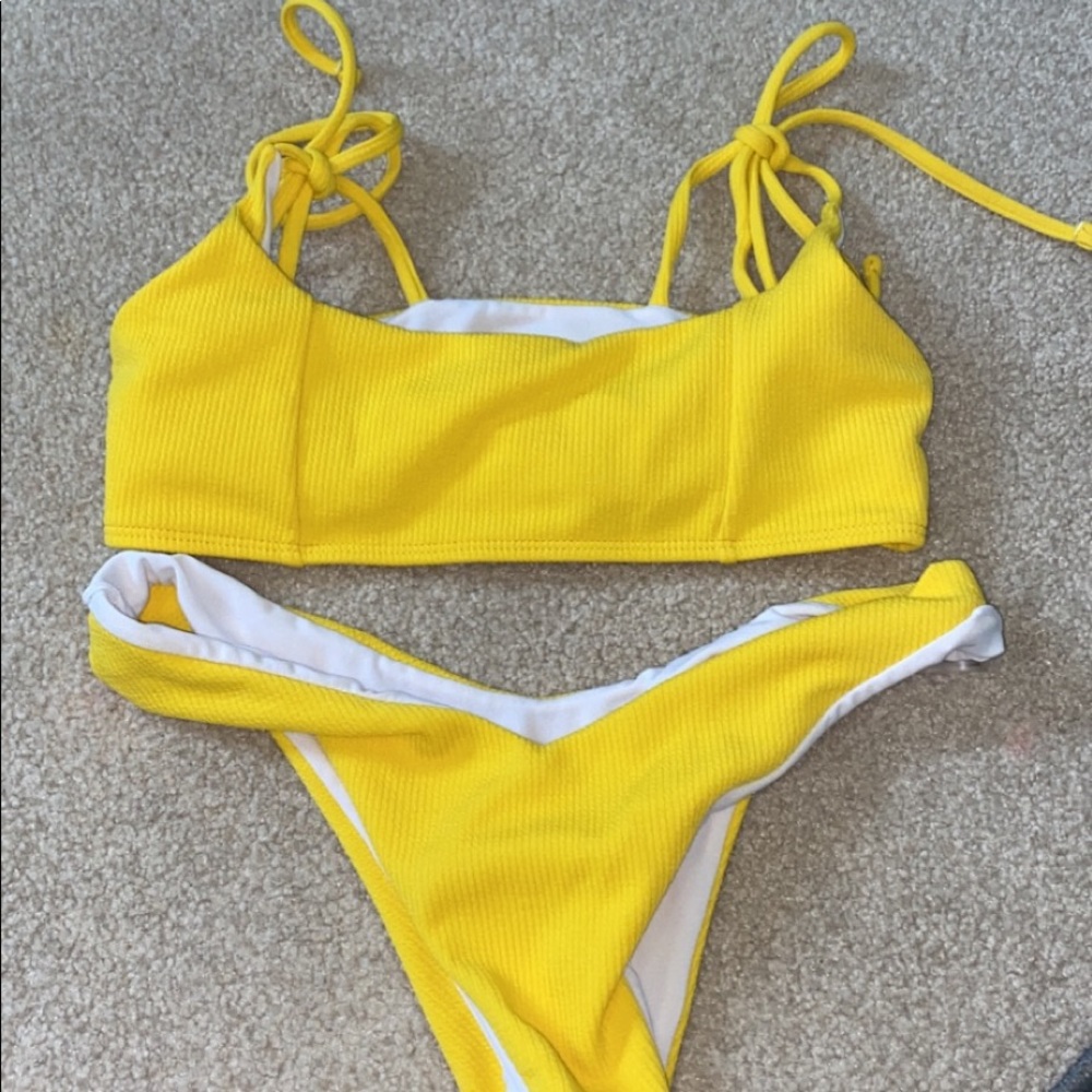 Yellow bikini